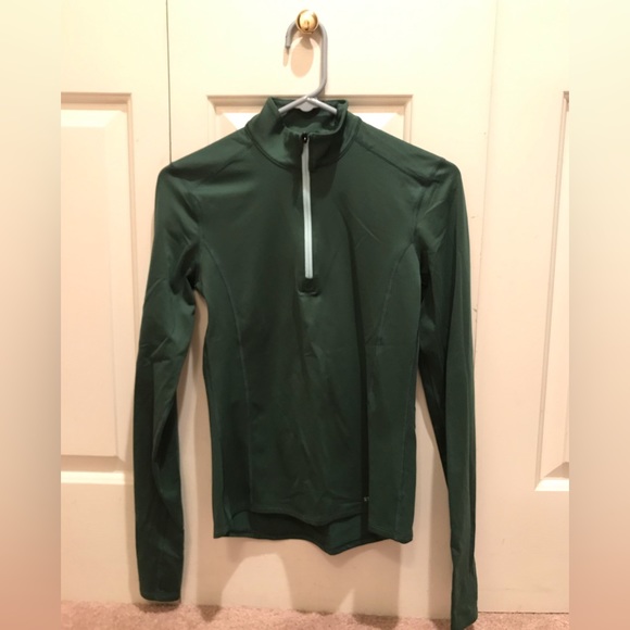 Stoic Lightweight Poly 1/4 Zip Pullover Top - Picture 2 of 4